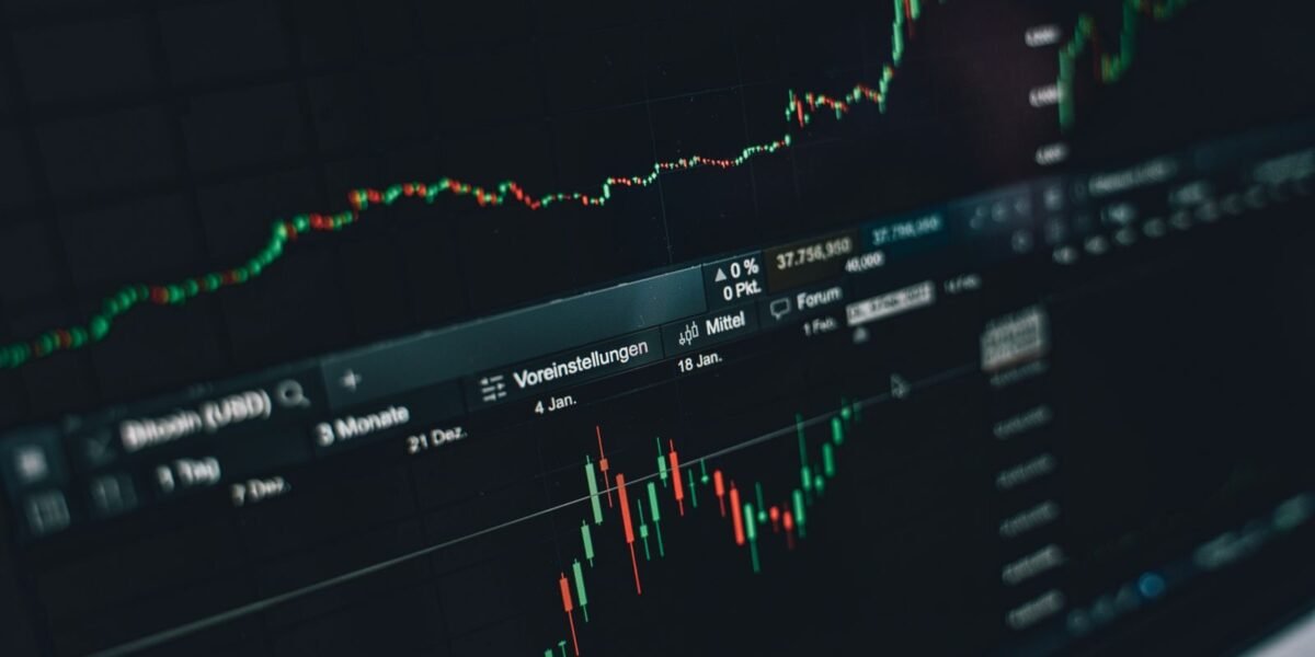 Investasi Pertama dengan Gaji Pas-pasan — Mulai dari Mana?
